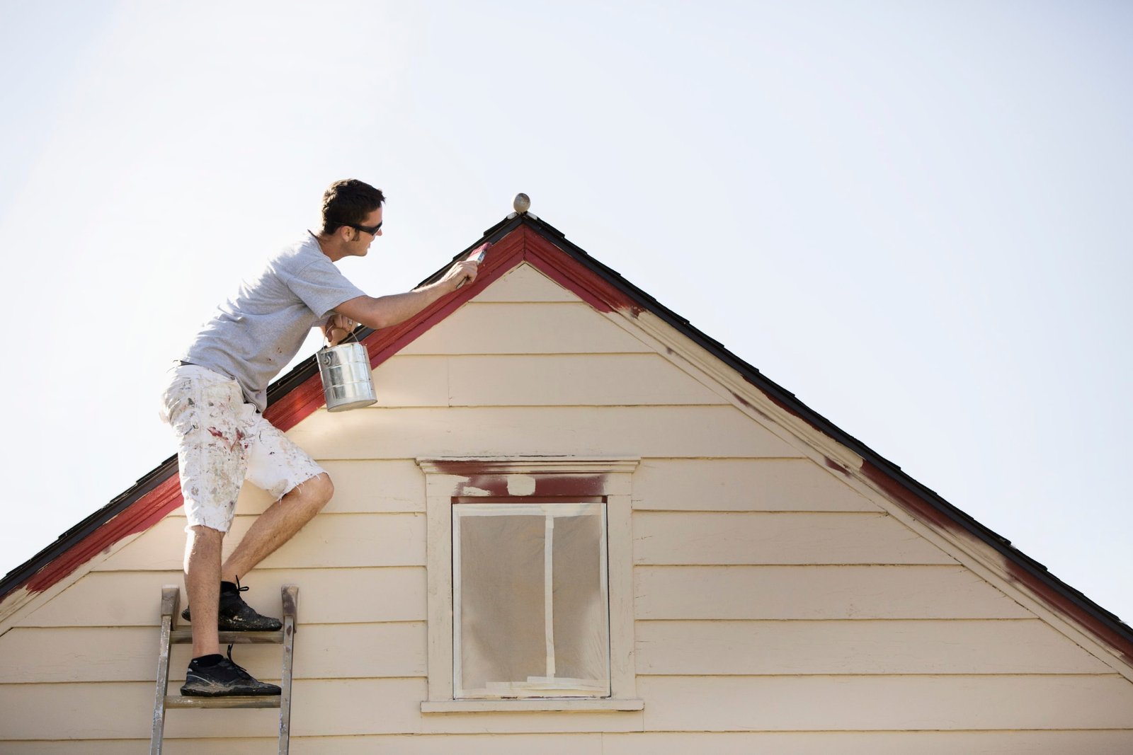 exterior house painters in Lakeway